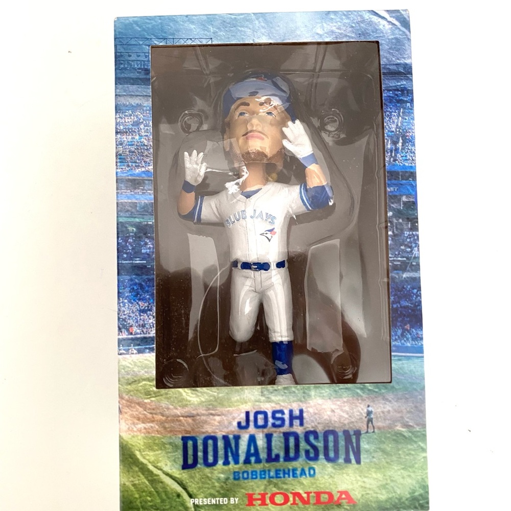 Josh Donaldson 2017 Toronto Blue Jays Bobblehead BNIB.